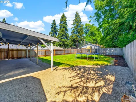 863 Linn Avenue Oregon City OR 97045