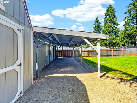863 Linn Avenue Oregon City OR 97045
