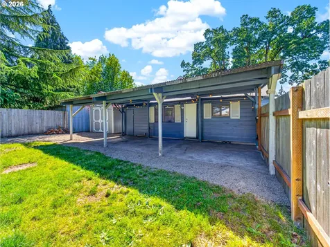 863 Linn Avenue Oregon City OR 97045
