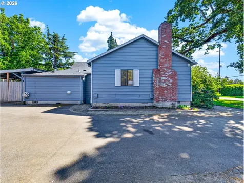 863 Linn Avenue Oregon City OR 97045