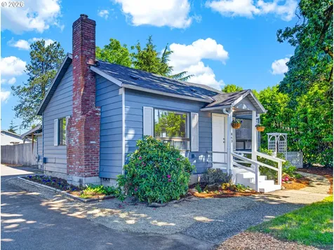 863 Linn Avenue Oregon City OR 97045