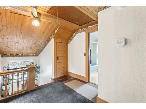3235 NE 65th Avenue Portland OR 97213