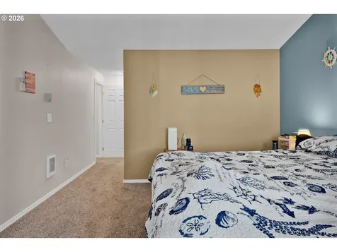 2 Park Village Drive Florence OR 97439