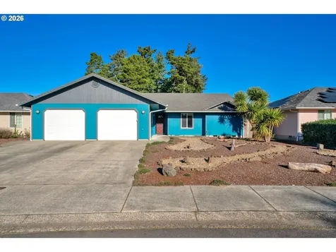 2 Park Village Drive Florence OR 97439