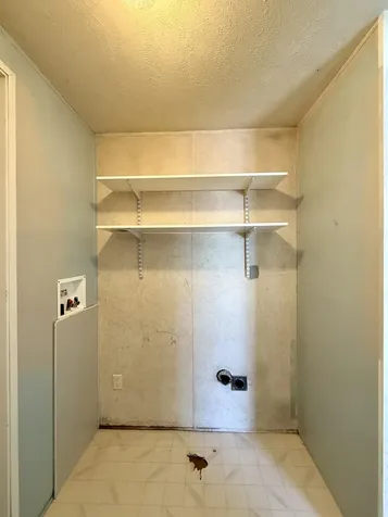 425 W Front Merrill OR 97633