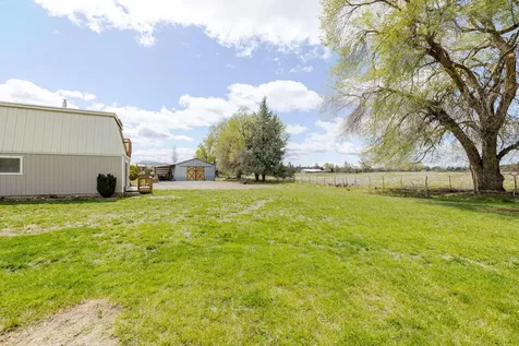 1766 SW Quail Drive Madras OR 97741