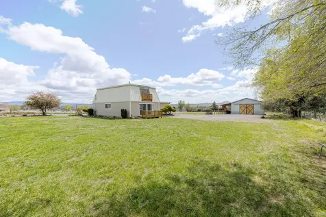1766 SW Quail Drive Madras OR 97741