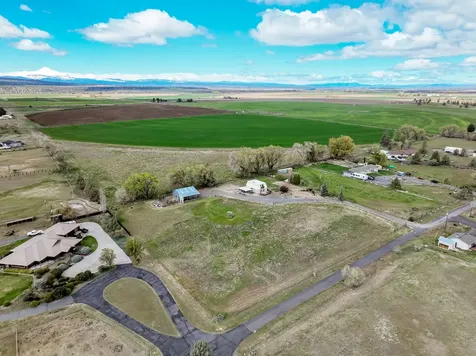 1766 SW Quail Drive Madras OR 97741