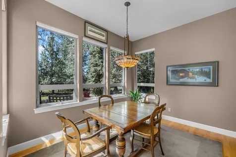 16923 Royal Coachman Drive Sisters OR 97759