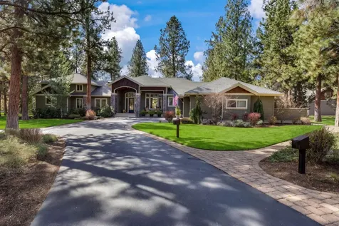 16923 Royal Coachman Drive Sisters OR 97759
