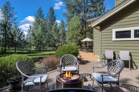 16923 Royal Coachman Drive Sisters OR 97759