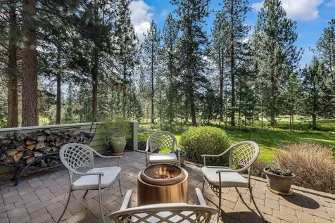 16923 Royal Coachman Drive Sisters OR 97759