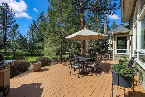16923 Royal Coachman Drive Sisters OR 97759