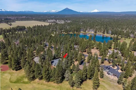 16923 Royal Coachman Drive Sisters OR 97759