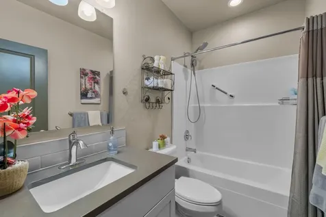 3754 SW Metolius Avenue Redmond OR 97756