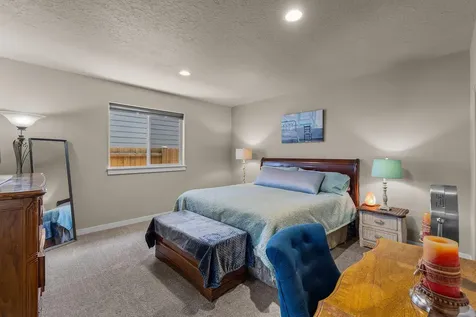 3754 SW Metolius Avenue Redmond OR 97756