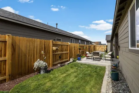 3754 SW Metolius Avenue Redmond OR 97756