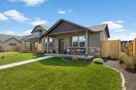 3754 SW Metolius Avenue Redmond OR 97756