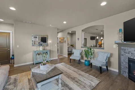 3754 SW Metolius Avenue Redmond OR 97756