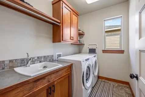 1455 NE Hudspeth Road Prineville OR 97754