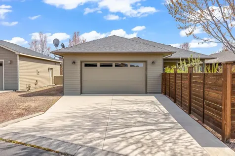 1455 NE Hudspeth Road Prineville OR 97754