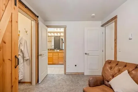 55550 Heidi Court Bend OR 97707