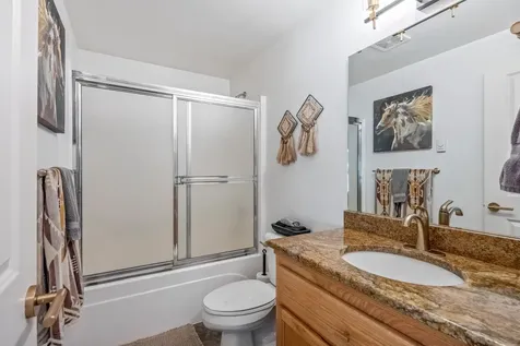 55550 Heidi Court Bend OR 97707