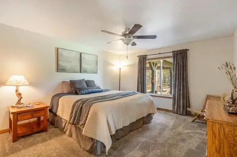 55550 Heidi Court Bend OR 97707