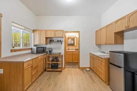 55550 Heidi Court Bend OR 97707