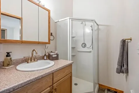 55550 Heidi Court Bend OR 97707