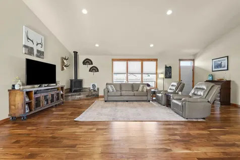 220 NW 28th Street Redmond OR 97756