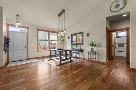 220 NW 28th Street Redmond OR 97756