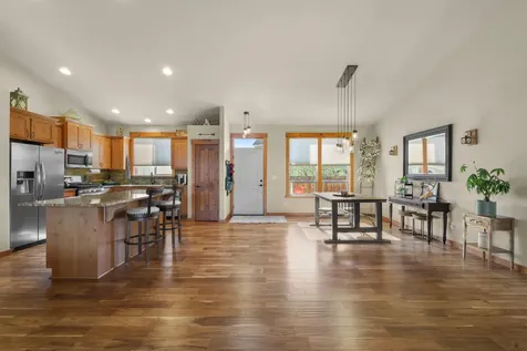 220 NW 28th Street Redmond OR 97756
