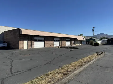 877 Beatty Street Medford OR 97501