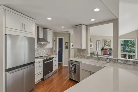 2068 NW Cascade View Drive Bend OR 97703