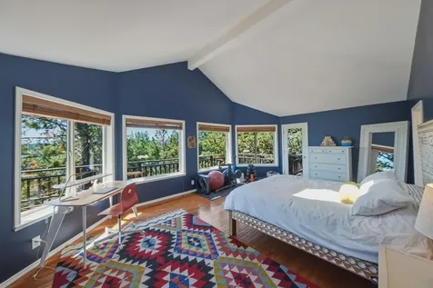 2068 NW Cascade View Drive Bend OR 97703