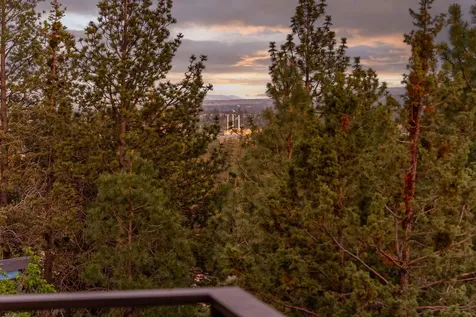 2068 NW Cascade View Drive Bend OR 97703