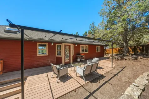 2068 NW Cascade View Drive Bend OR 97703
