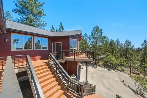 2068 NW Cascade View Drive Bend OR 97703