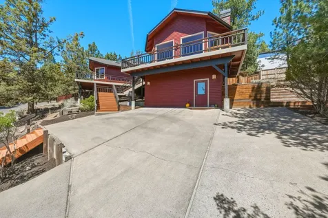2068 NW Cascade View Drive Bend OR 97703