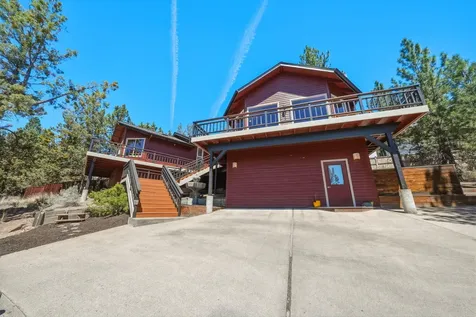 2068 NW Cascade View Drive Bend OR 97703