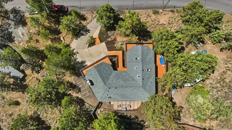 2068 NW Cascade View Drive Bend OR 97703