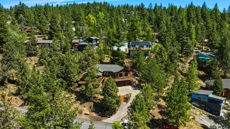 2068 NW Cascade View Drive Bend OR 97703