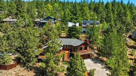 2068 NW Cascade View Drive Bend OR 97703