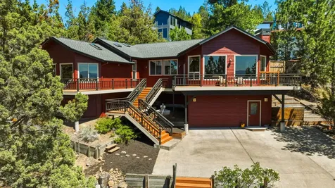 2068 NW Cascade View Drive Bend OR 97703