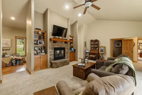 1164 Paper Birch Way Klamath Falls OR 97601