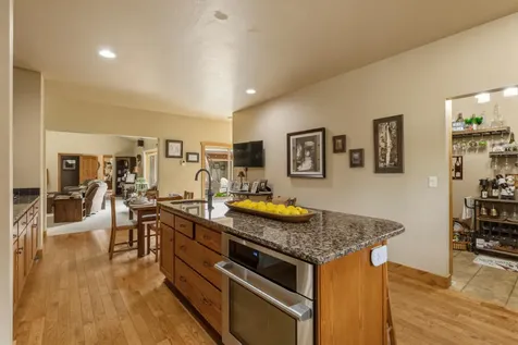 1164 Paper Birch Way Klamath Falls OR 97601