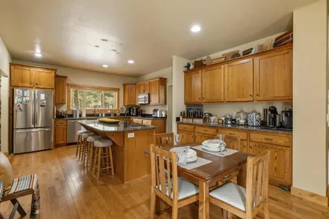 1164 Paper Birch Way Klamath Falls OR 97601