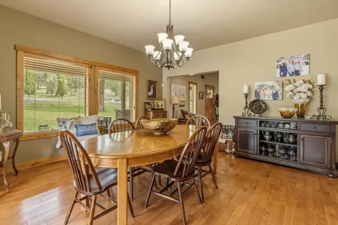 1164 Paper Birch Way Klamath Falls OR 97601