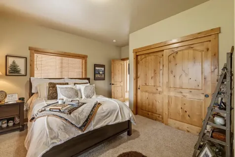 1164 Paper Birch Way Klamath Falls OR 97601